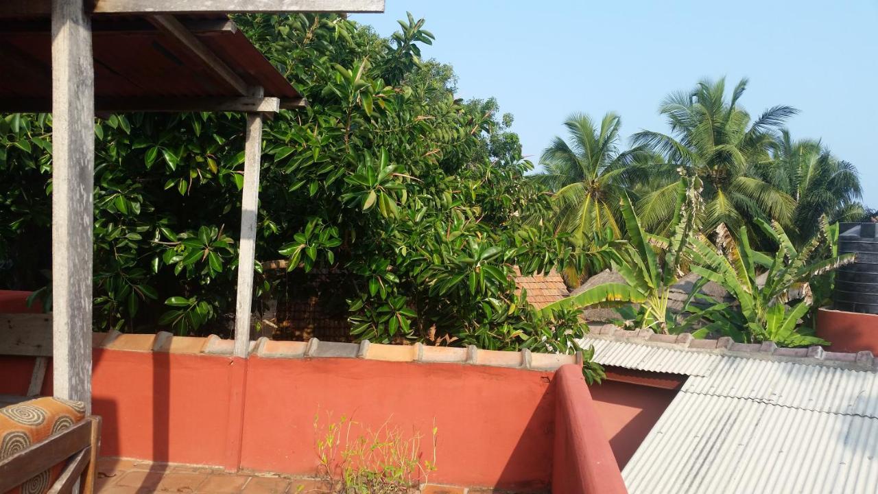 Big Milly'S Backyard Hotel Kokrobite Exterior foto