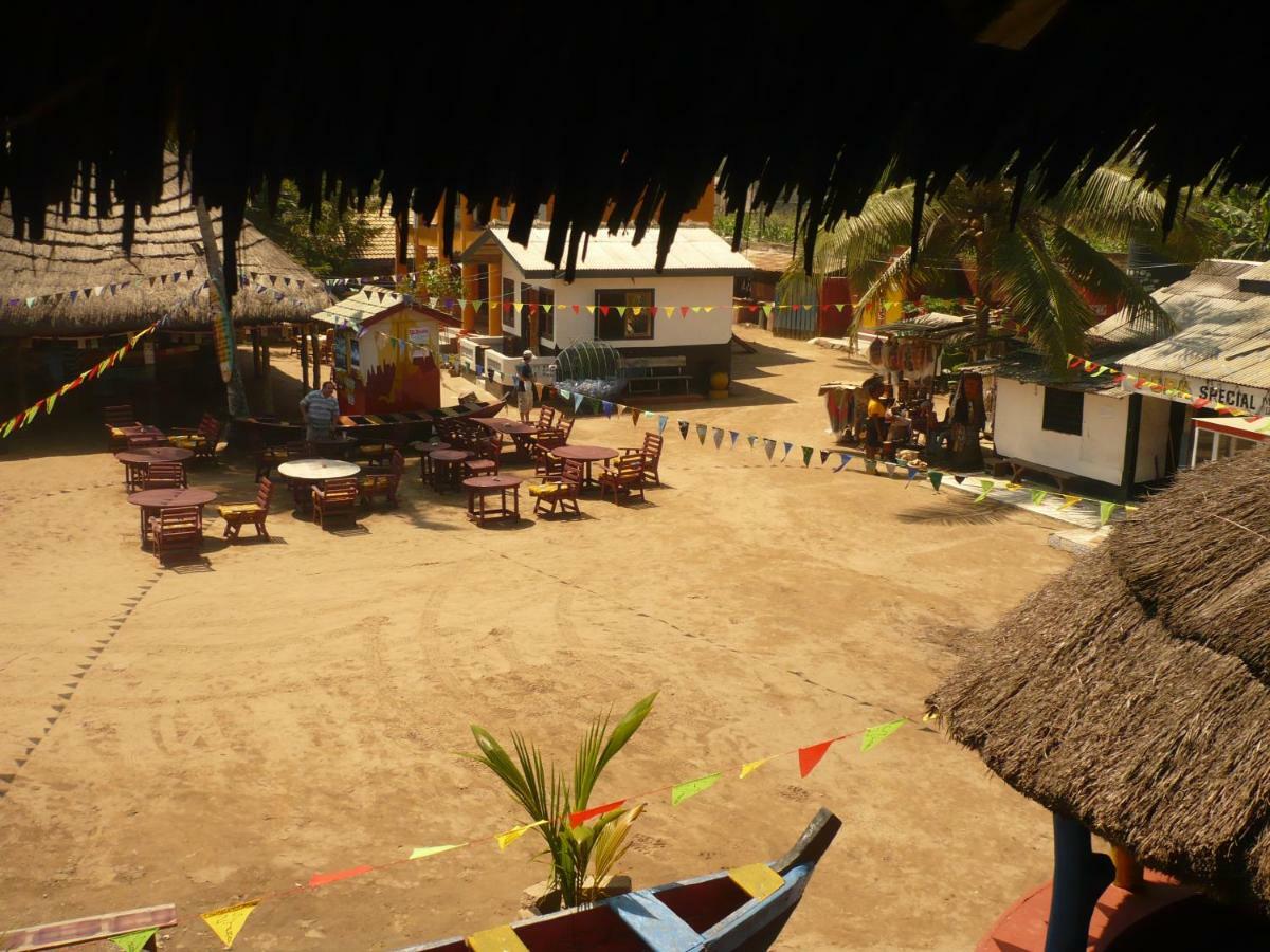 Big Milly'S Backyard Hotel Kokrobite Exterior foto