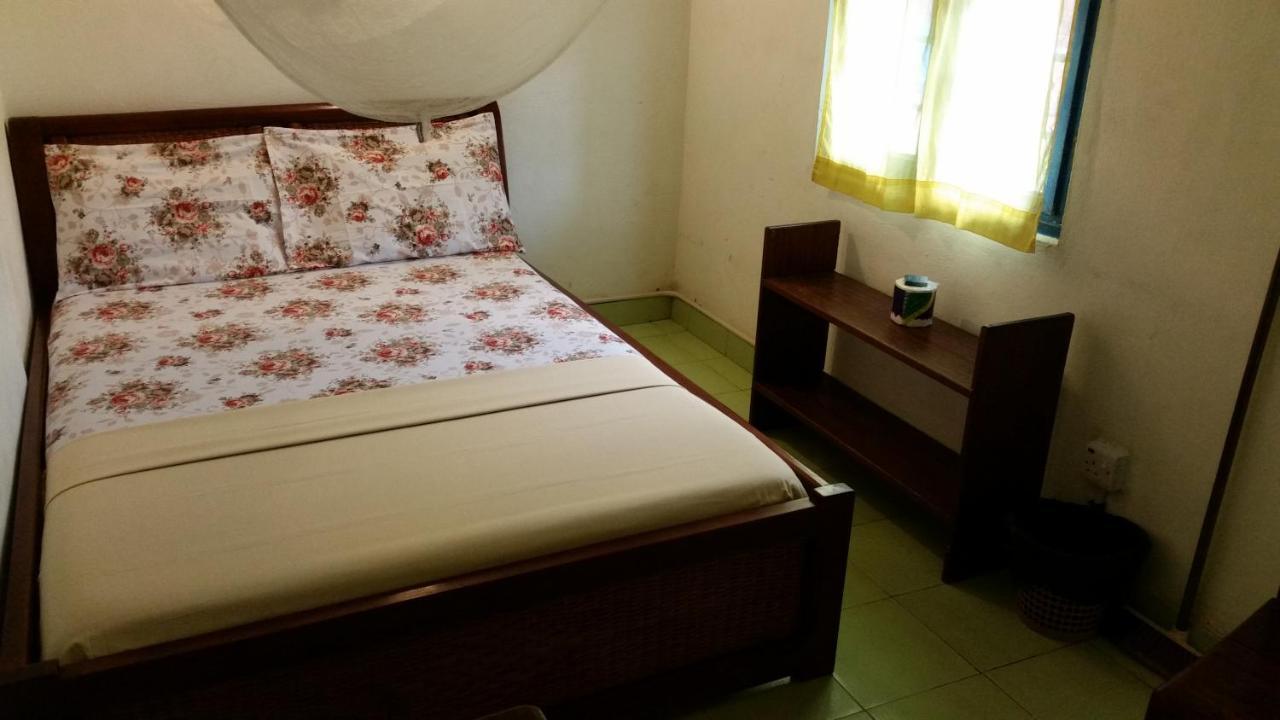 Big Milly'S Backyard Hotel Kokrobite Exterior foto