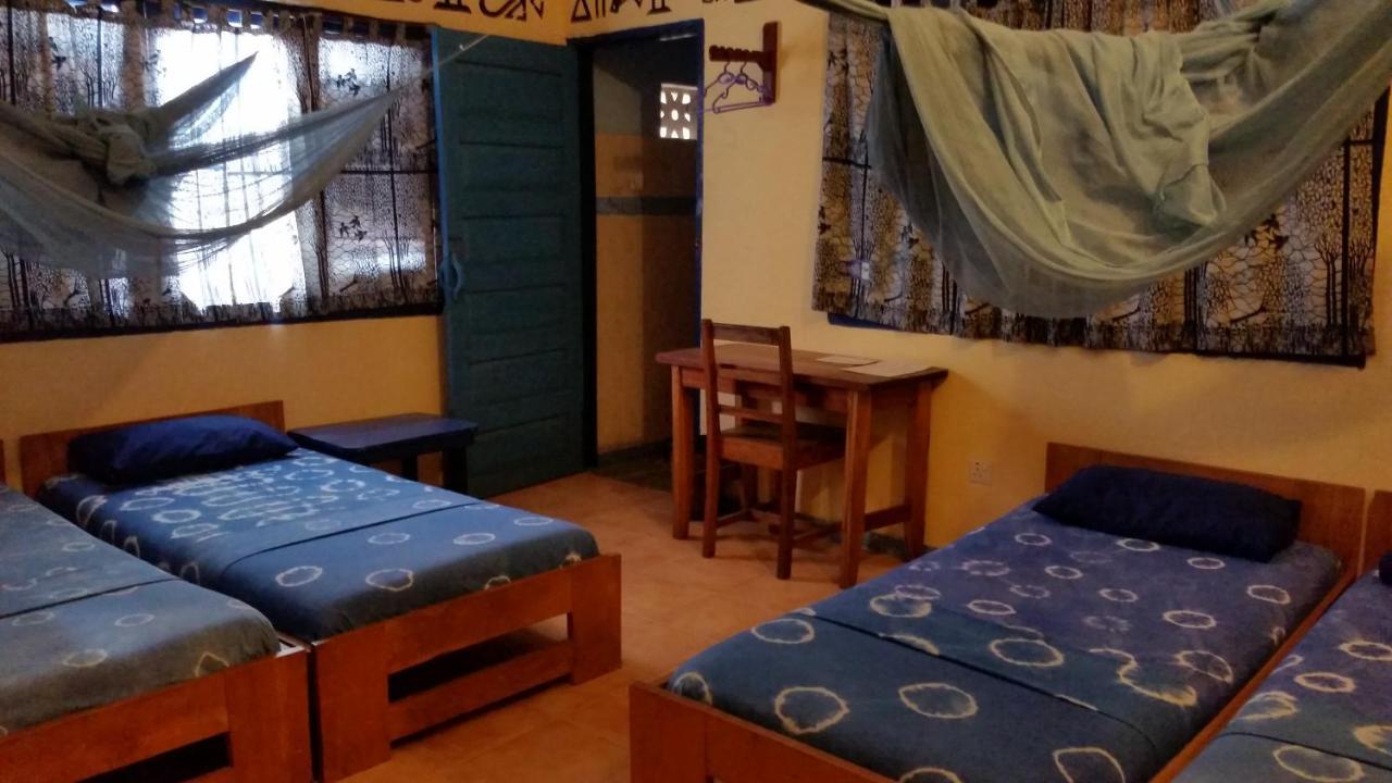 Big Milly'S Backyard Hotel Kokrobite Exterior foto